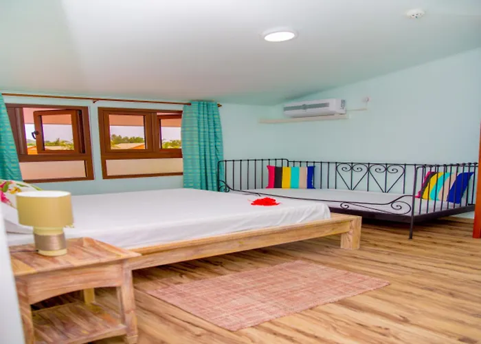 Appartement Spacious With Sea View, Au Cap, 124 M² *