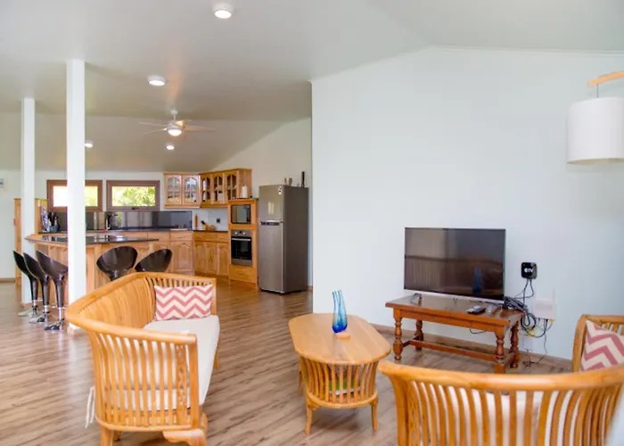 Appartement Spacious With Sea View, Au Cap, 124 M²